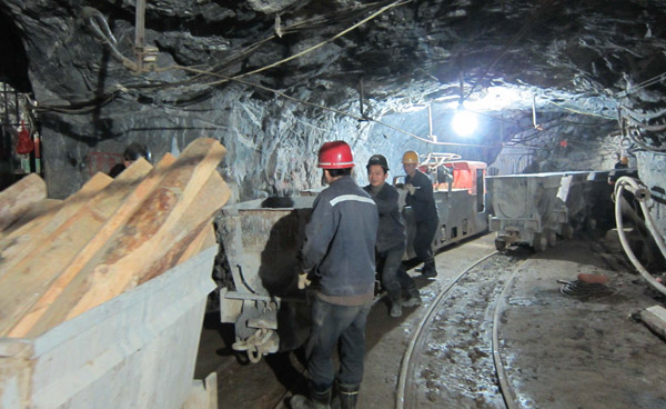 影響防爆燈具價(jià)格差異的因素有哪些？